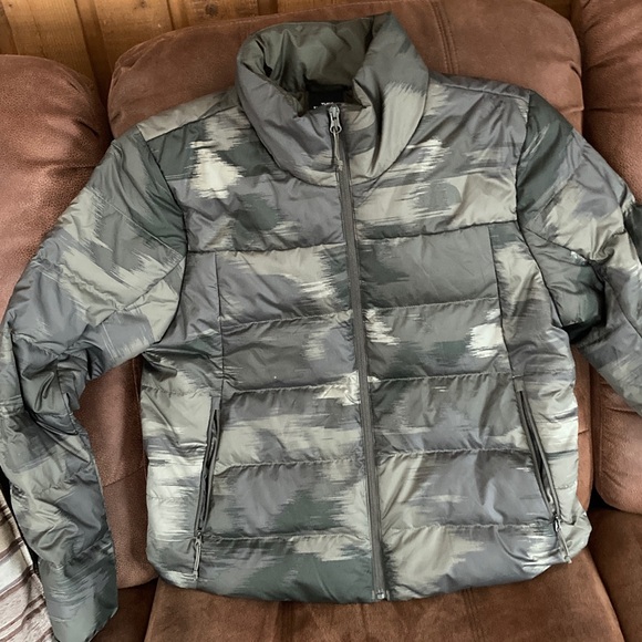 The North Face Jackets & Blazers - The North Face Olive Green Quilted Jacket with Black Logo Tag